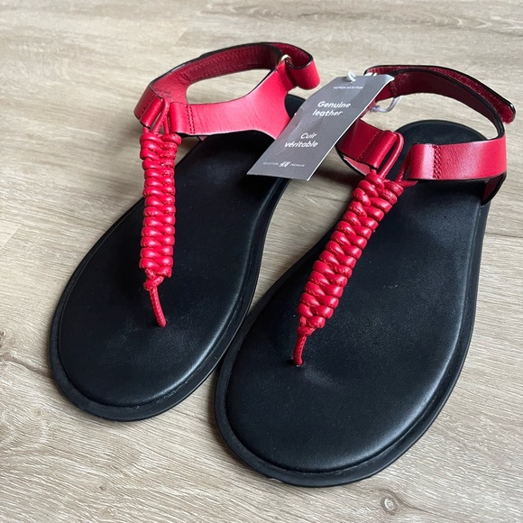 Genuine red leather sandals H&M SZ 8 NWT - Picture 1 of 5